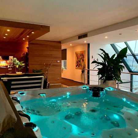 Wellness Dome Penthouse Suite ケルクラーデ エクステリア 写真