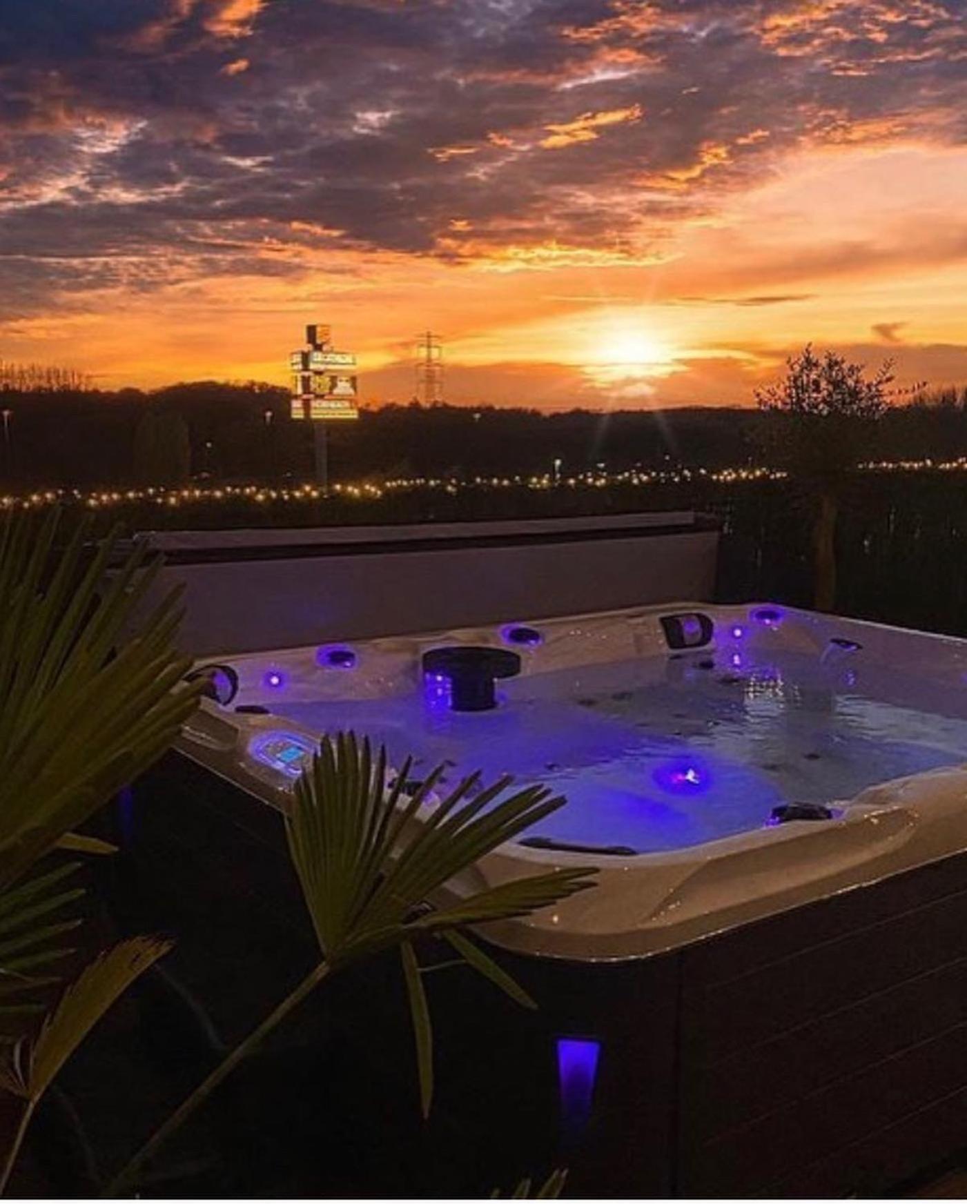 Wellness Dome Penthouse Suite ケルクラーデ エクステリア 写真